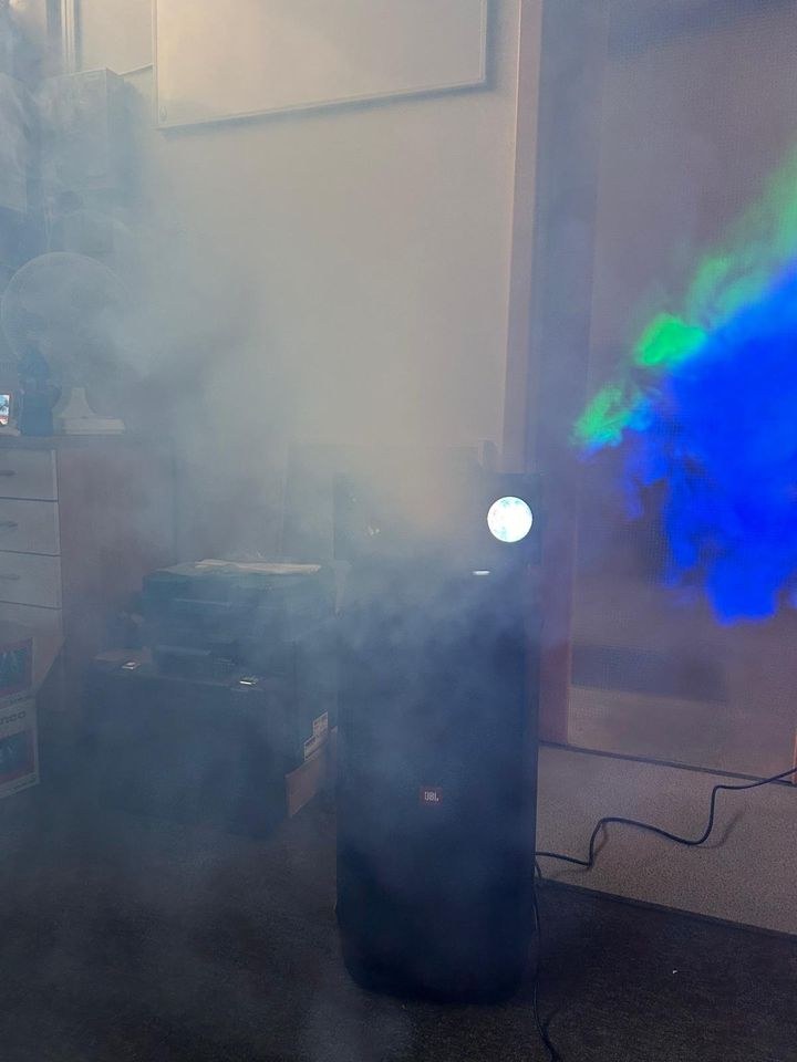 RGB Licht Nebelmaschine Vermieung mieten bei André Lommatzsch