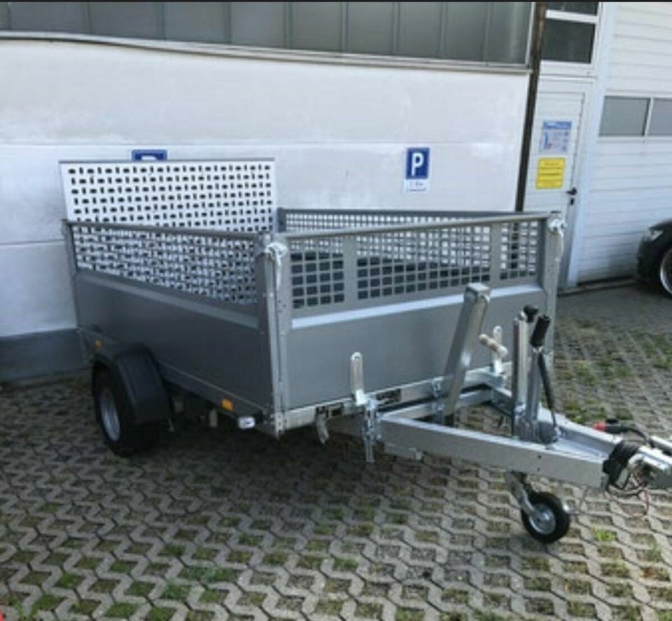 KFZ Anhänger Auffahrklappe 439 kg mieten bei André Lommatzsch