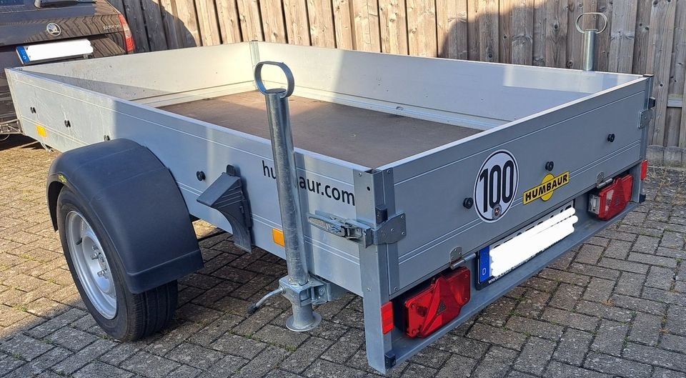 1300 kg Anhänger offener Kasten 251 x 131 mieten bei Leih-Zeit