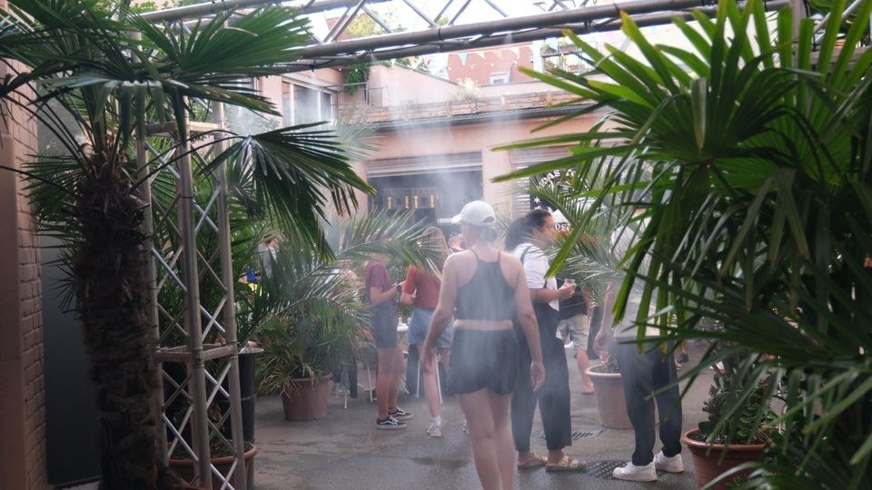 Wassertor Nebeldusche Sprühnebel Abkühlung mieten in Kissing – 2