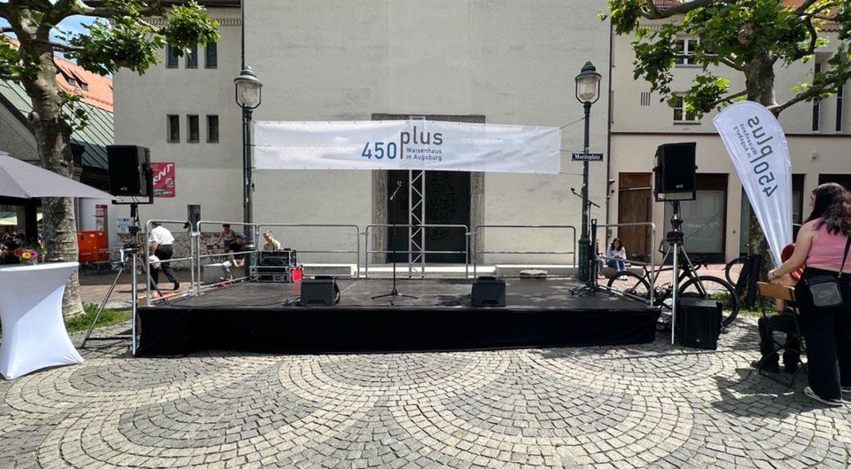 Bühnenfläche Podeste Feste Veranstaltung mieten in Kissing