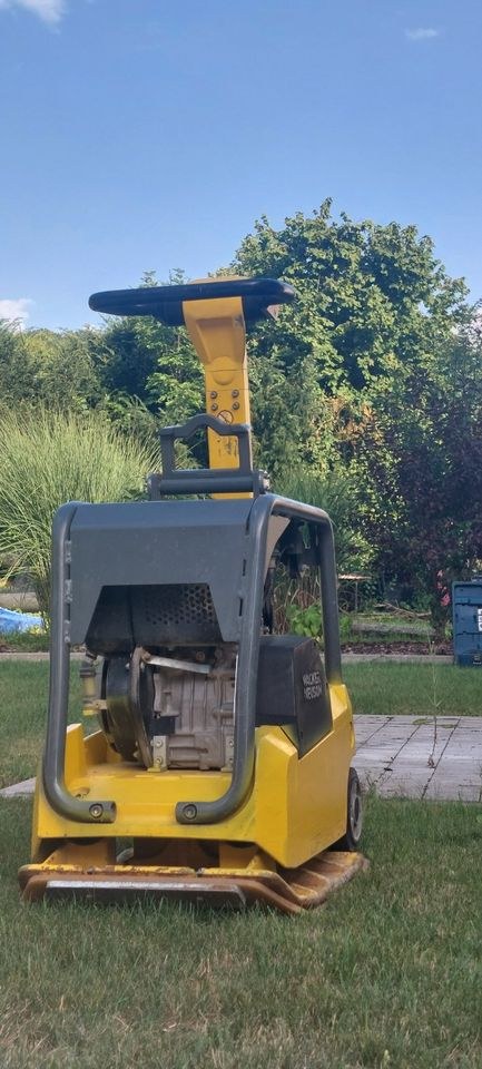 Rüttelplatte 200kg mieten bei LLS Mietpark – für Pflaster & Terrasse – 2