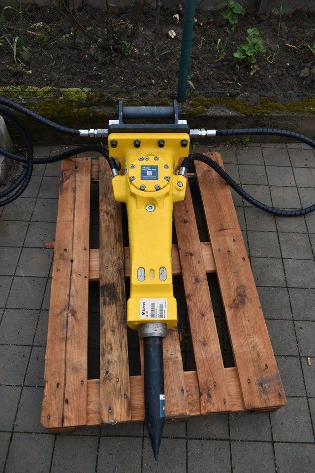 Hydraulikhammer OQ45 5 mieten bei LLS Mietpark