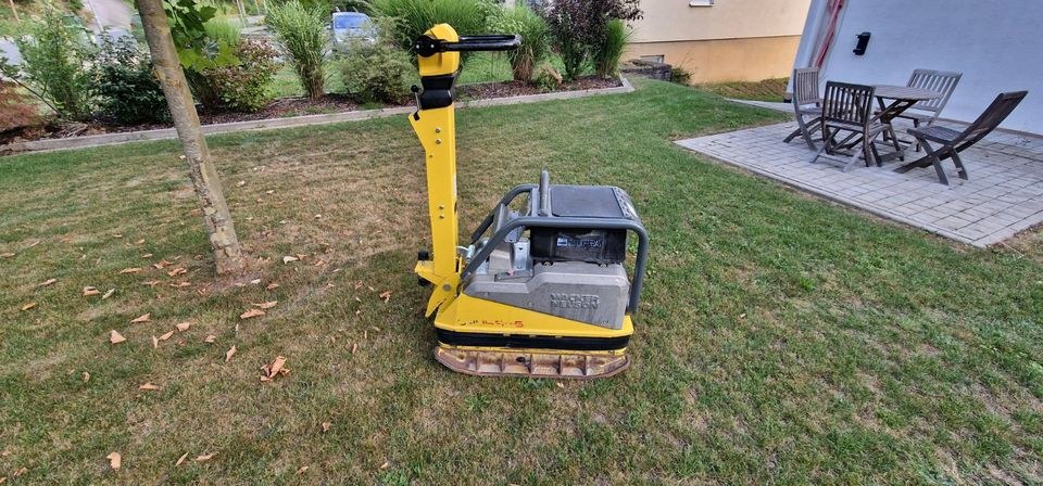 Rüttelplatte DPU5545He 450 kg mieten bei LLS Mietpark – 2