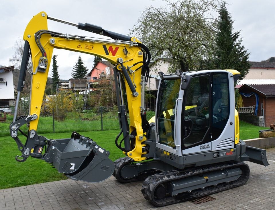 Raupenbagger ET65 6,5 t inkl Löffelpaket mieten bei LLS Mietpark