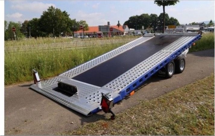 Autoanhänger Abschleppanhänger mieten bei Lutz Mobility