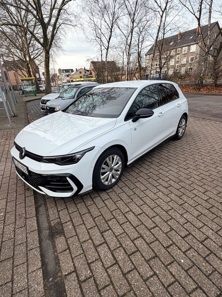 Auto VW GOLF 8 mieten bei Lutz Mobility – fair mieten – 4