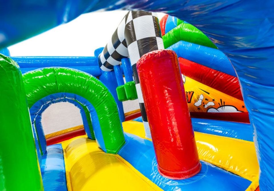 Hüpfburg Multiplay Comic mieten in Fürstenau – Hüpfspaß für jede Feier – 4