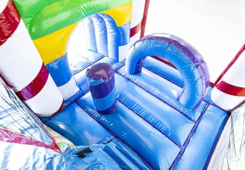 Hüpfburg Candyland mieten bei M&M Event – Hüpfspaß für jede Feier – 4