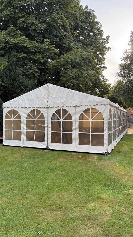 Zelt 6x6 6x18 Meter Boden mieten bei M&M Event