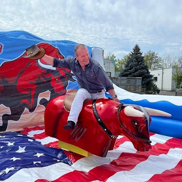 Bullriding mieten in Herzberg/Elster – für Kinderfest & Feier – 3