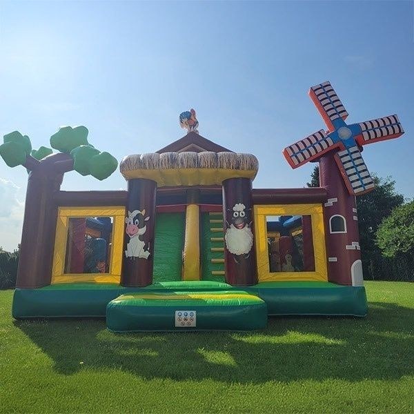 Hüpfburg Farmer Mega Multiplay mieten in Herzberg/Elster