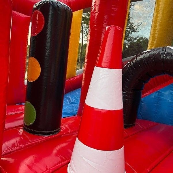 Hüpfburg Formel 1 mieten in Herzberg/Elster – Hüpfspaß für jede Feier – 2