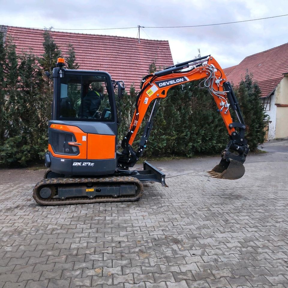 Minibagger Bagger Doosan Develon Dx27z mieten in Mehrstetten