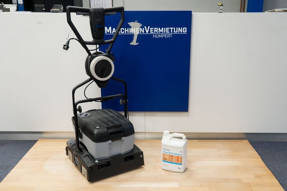 Bodenreinigungsmaschine Bona PowerScubber mieten in Gevelsberg