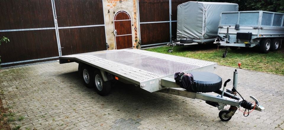 Anhänger Trailer Autotransporter Kipper Plane mieten in Everingen – 2
