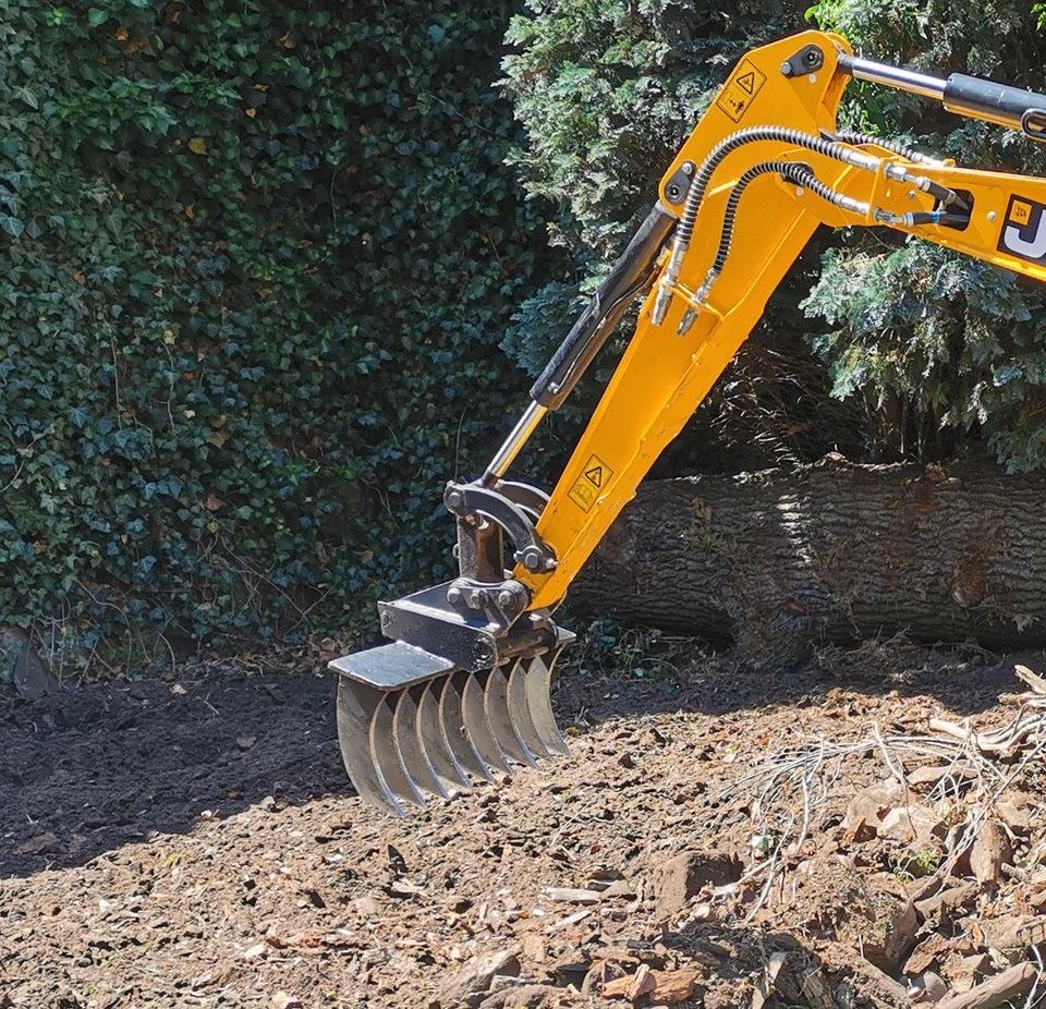 Minibagger JCB 19C1 mieten in Everingen – 3