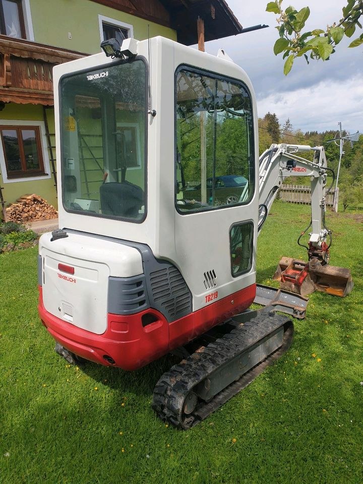 Minibagger 2T Takeuchi TB 219 mieten in Anger – 3