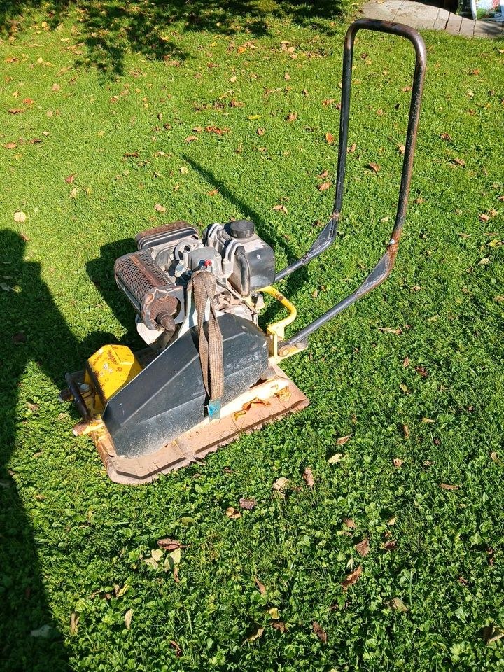 Rüttelplatte Wacker 100kg mieten in Anger – für Pflaster & Terrasse – 4