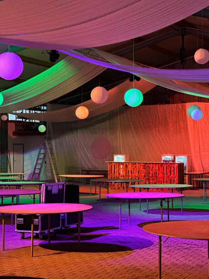 Technik mieten in Herbolzheim – Atmosphäre auf Knopfdruck – 4