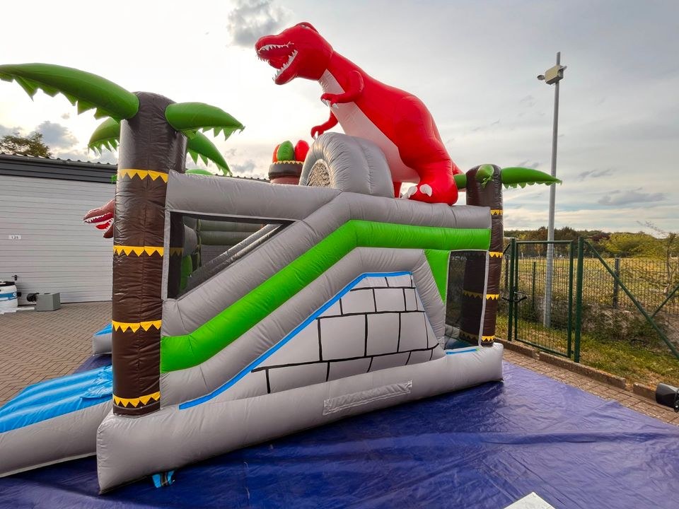 Dinoworld Playcenter Hüpfburg Dino Dinosaurier mieten bei hüpf24 – 2