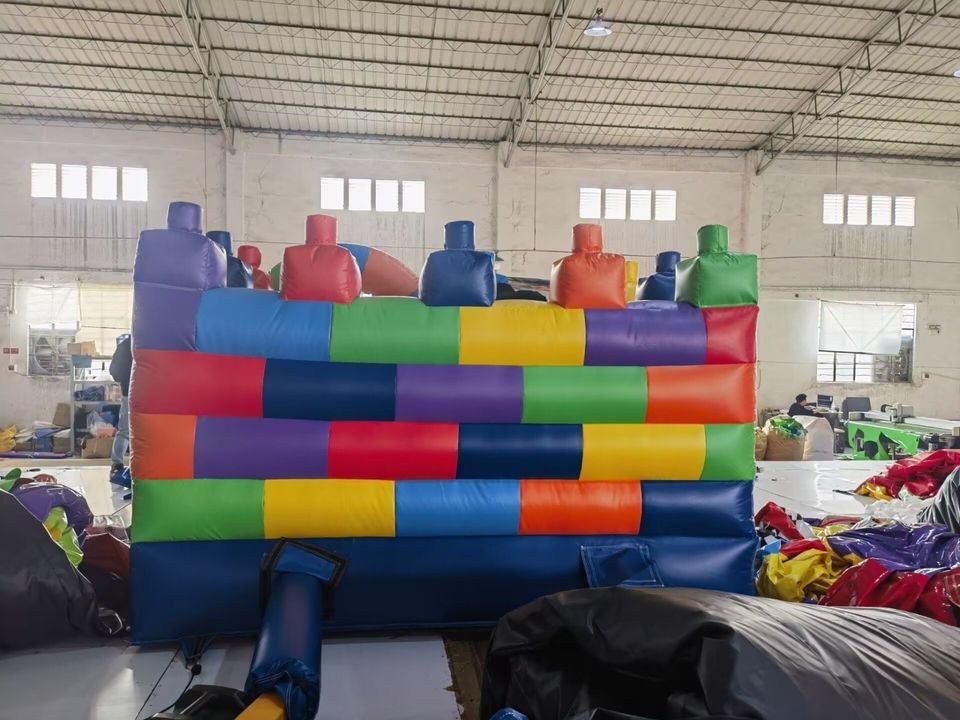 Blocks Hüpfburg Indoor mieten bei hüpf24 – Hüpfspaß für jede Feier – 3