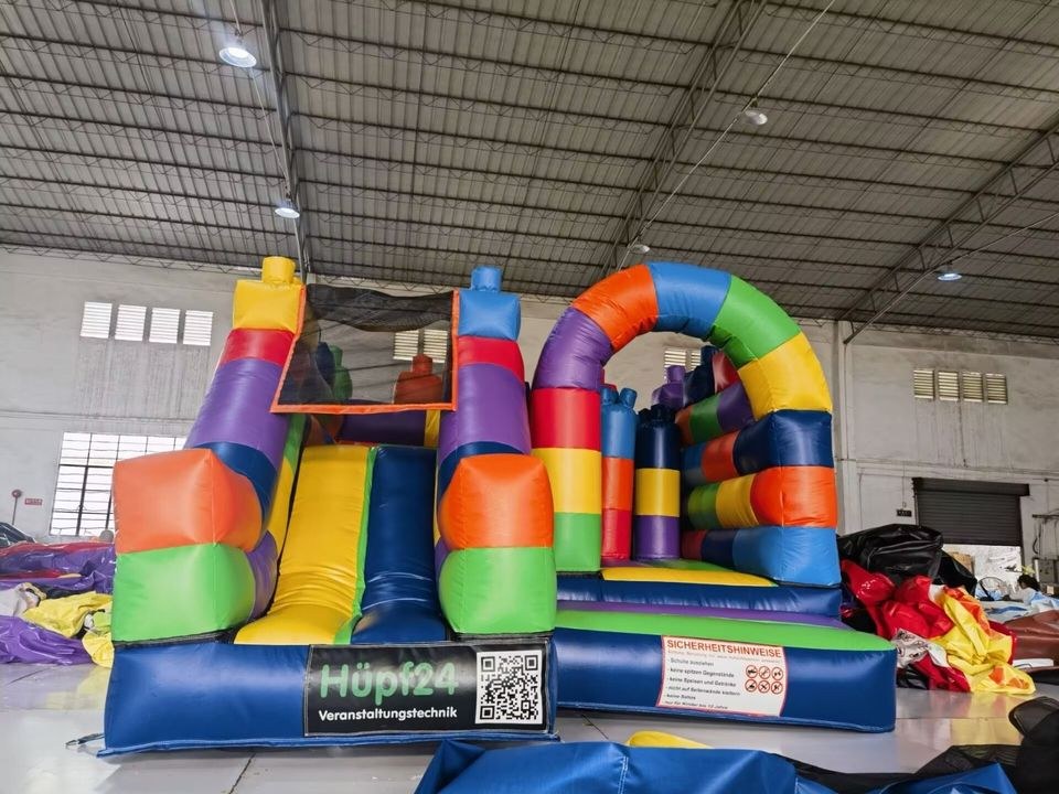 Blocks Hüpfburg Indoor mieten bei hüpf24 – Hüpfspaß für jede Feier – 2