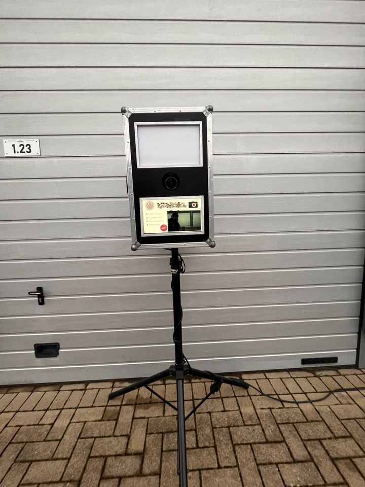 Profi Fotobox ohne Druck Fotobooth Selfiebox mieten bei hüpf24