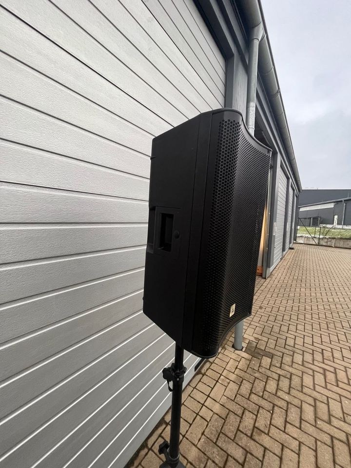 aktiver Lautsprecher Boxen Musikanlage mieten bei hüpf24 – Party-Sound – 4