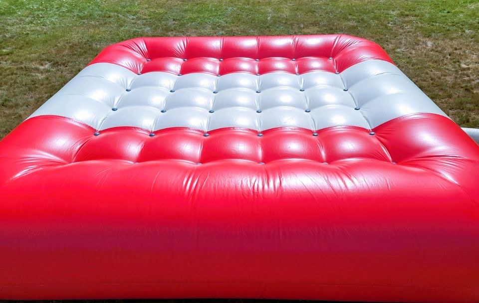 Mega Hüpfkissen XXL 7x7m mieten bei M.D. Sunshine Events – 3