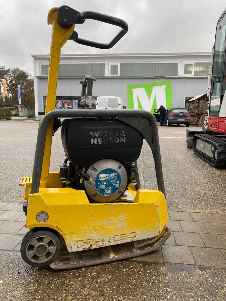 Wacker DPU3750 250 KG Rüttelplatte mieten in Borken – 4