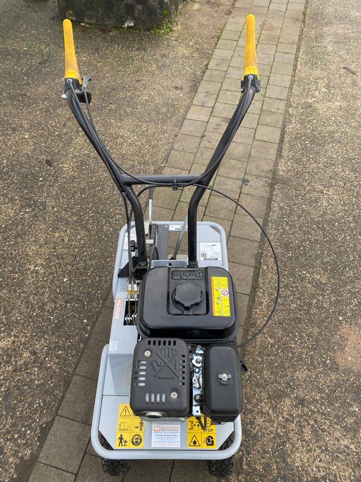 KommTek Rasensodenschneider Schälmaschine mieten in Borken – 3