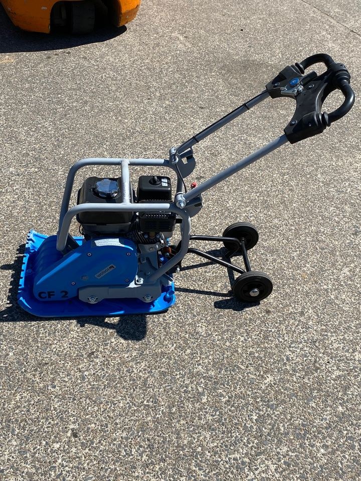 Weber CF2 85 KG Rüttelplatte mieten in Borken – 2