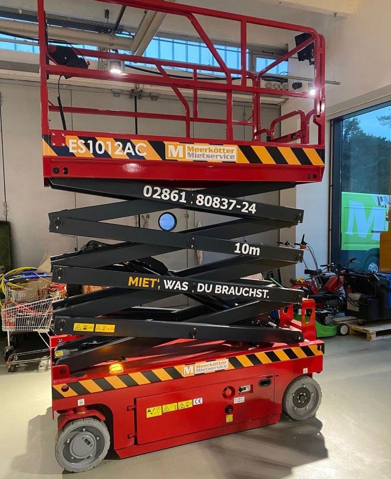 Magni ES1012 Scherenarbeitsbühne 10m mieten in Borken