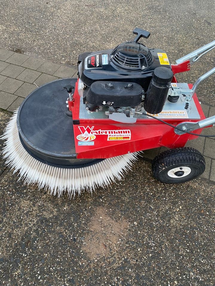 Westermann Radialbesen MBR 800 mieten in Borken – 2