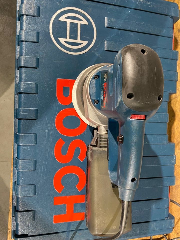 BOSCH Exzenterschleifer GEX 150 AC mieten in Borken – 2