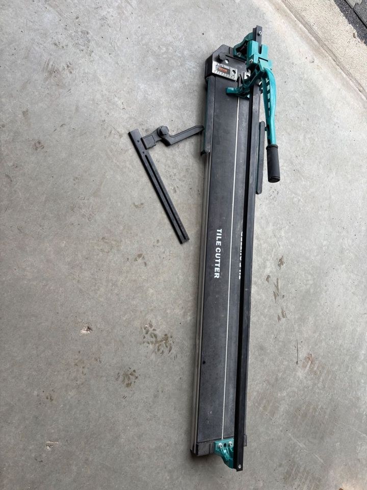 Fliesenschneider Fliesenschneidegerät mieten bei MENGTOOLS