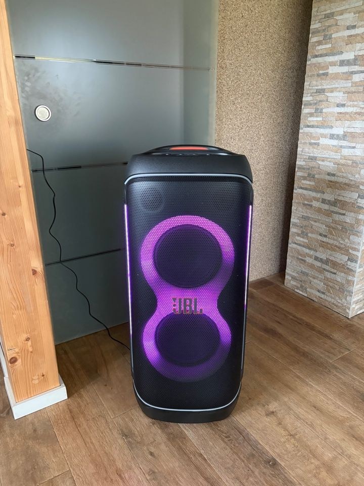JBL Partybox 720 Karaoke Box Bluetooth mieten bei MENGTOOLS – 2