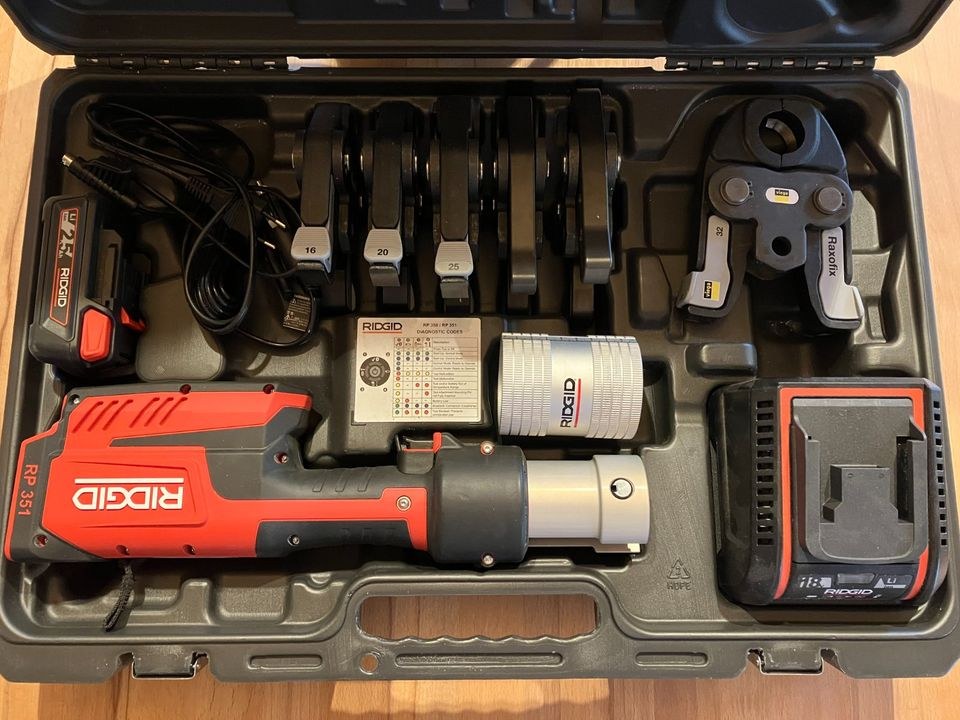 Presswerkzeug Pressmaschine Presszange mieten in Bad Zwischenahn