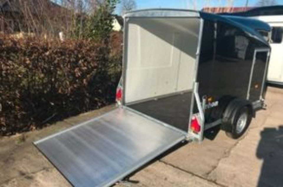 Debon Kofferanhänger Cargo 1300 mieten bei Mieten Statt Kaufen AVS – 2