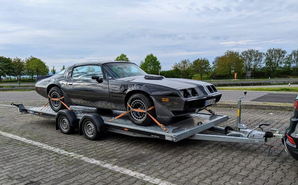 Tiki Autotransporter 3000kg Tieflader mieten in Sulzbach (Saar)