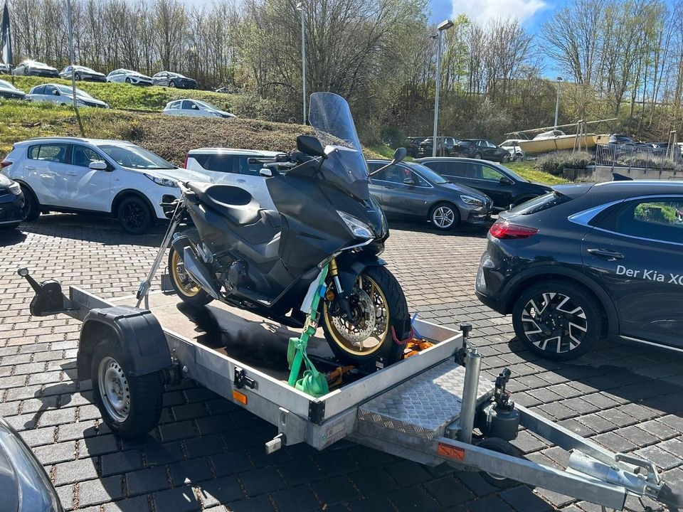 Vezeko Husky F08 Absenkanhänger Motorradanhänger mieten – 3