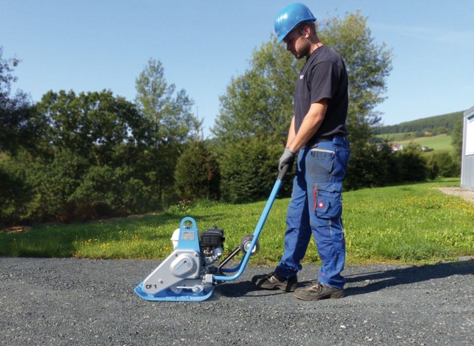Rüttelplatte 100 kg mieten in Ronnenberg – für Pflaster & Terrasse – 2