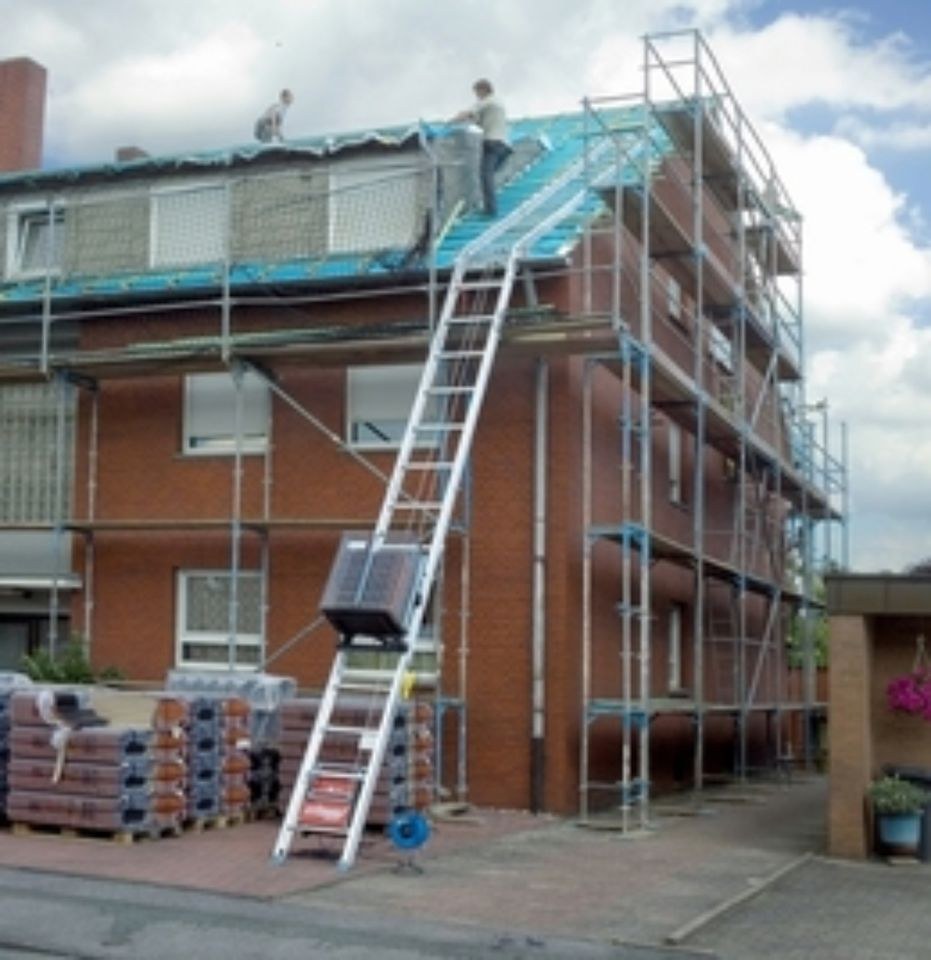 Dachdecker Schrägaufzug 16 m mieten in Ronnenberg – statt Treppenhaus