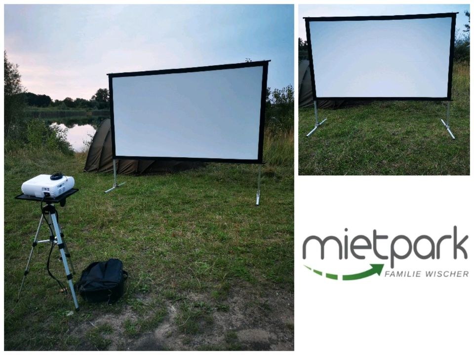 Beamer N +Leinwand +Stativ Full HD mieten bei Mietpark Fam. Wischer