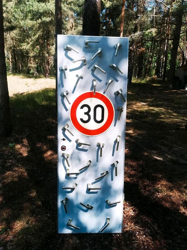 Kostüm N Oma Baby 30 Klinken putzen mieten bei Mietpark Fam. Wischer – 2