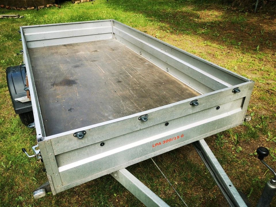 Anhänger 1300kg N mieten in Schönhausen (Elbe) – für Umzug & Baumarkt – 3