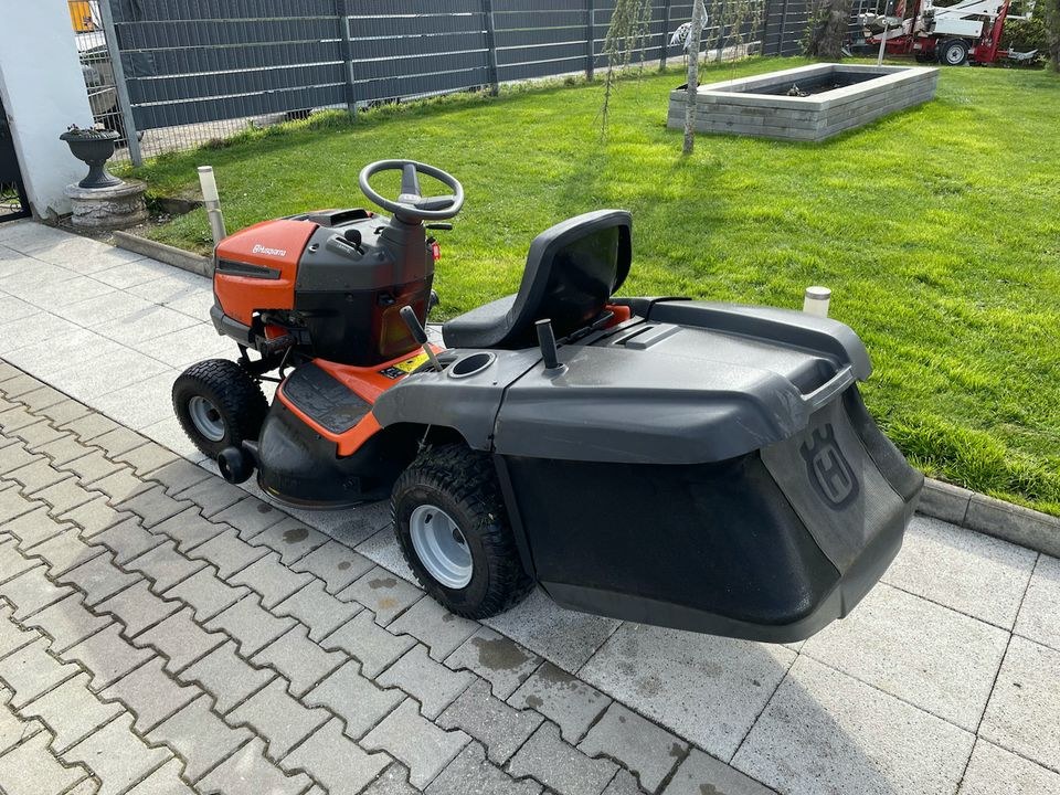 Aufsitzmäher Aufsitzmulcher Husqvarna no e Mail mieten – 3