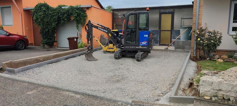 Bagger minibagger Baugeräte Baumaschinen mieten bei Mietpark P62