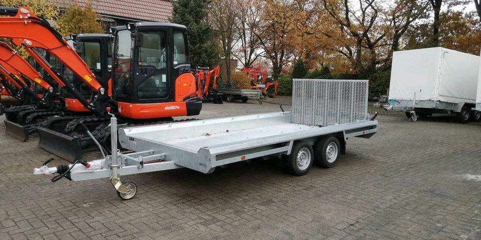 Bagger Anhänger Maschinentransporter t mieten bei Mietpark Westerstede